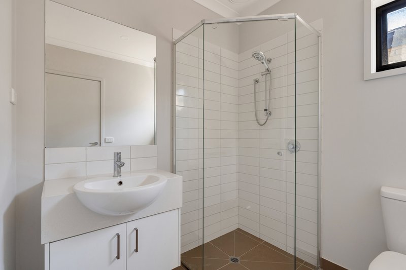 Photo - 535 Mandalay Circuit, Beveridge VIC 3753 - Image 16