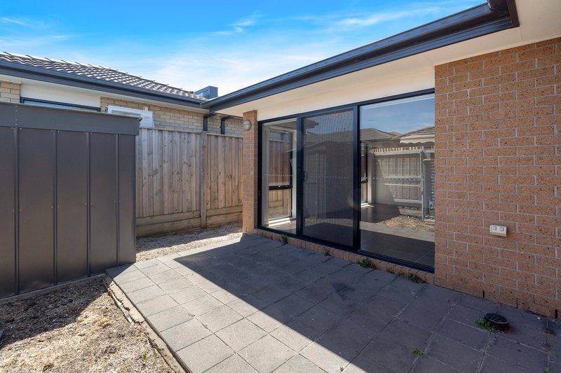 Photo - 535 Mandalay Circuit, Beveridge VIC 3753 - Image 17