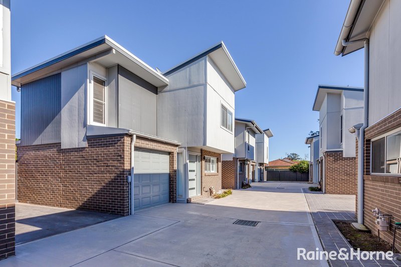 Photo - 5/353 Turton Road, New Lambton NSW 2305 - Image 2