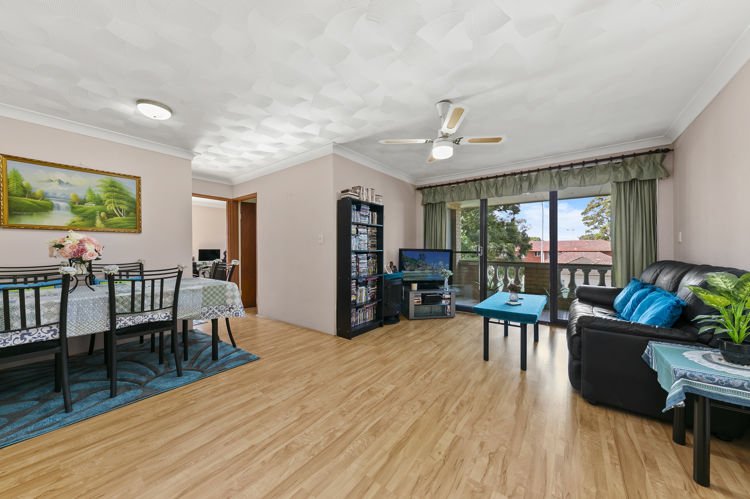 Photo - 5/36-38 Treves Street, Merrylands NSW 2160 - Image 2