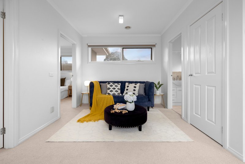 Photo - 5/36 Kathryn Road, Knoxfield VIC 3180 - Image 8