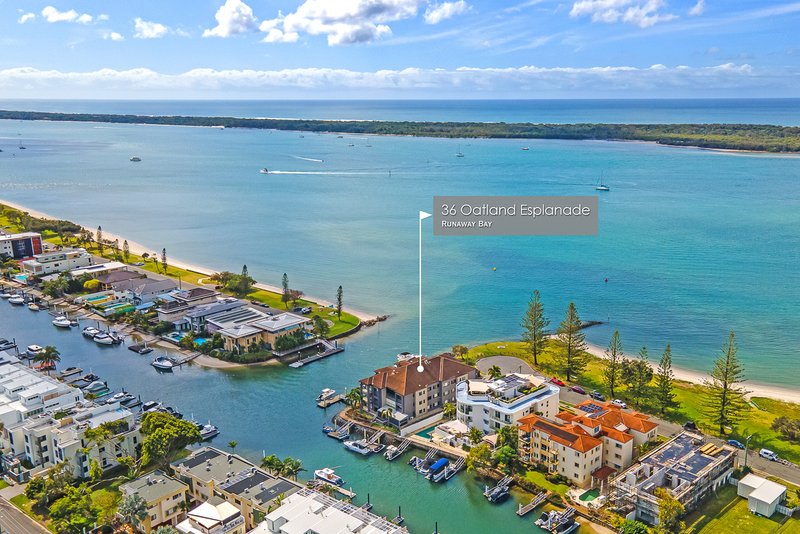 Photo - 5/36 Oatland Esplanade, Runaway Bay QLD 4216 - Image 23