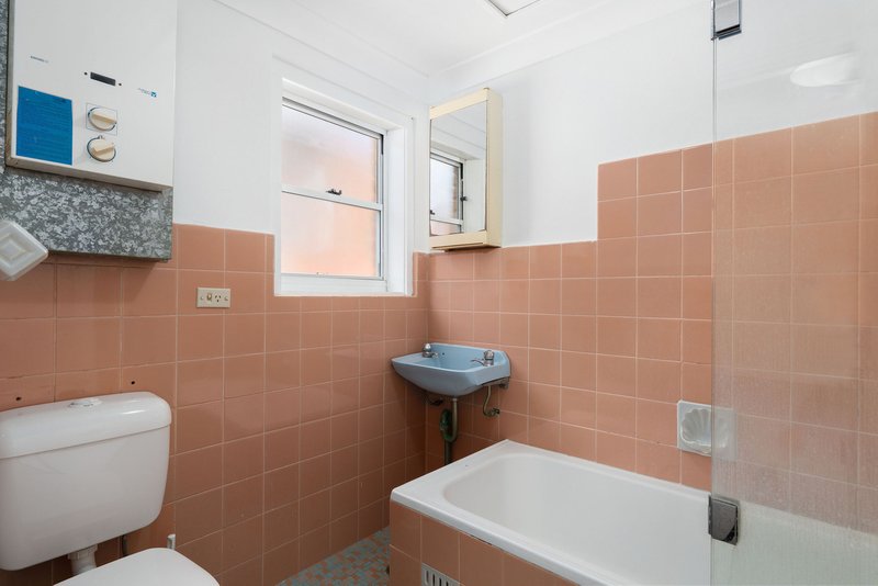 Photo - 5/36 Seaview Street, Cronulla NSW 2230 - Image 5