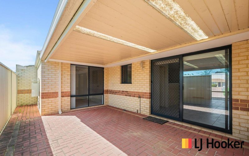 Photo - 5/36 Streich Avenue, Kelmscott WA 6111 - Image 12