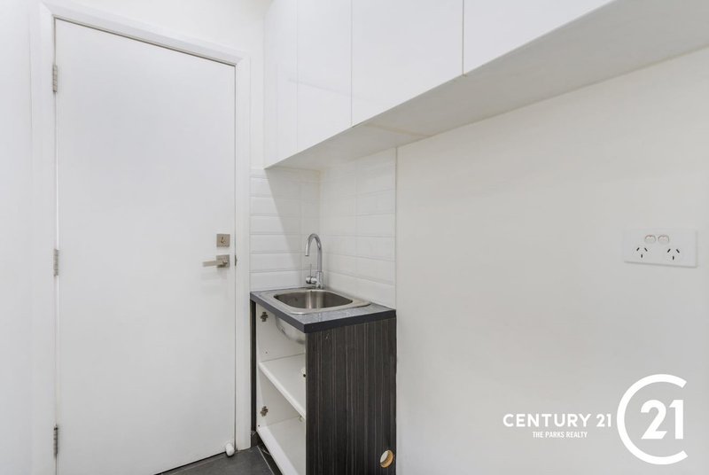 Photo - 536a Smithfield Road, Greenfield Park NSW 2176 - Image 9