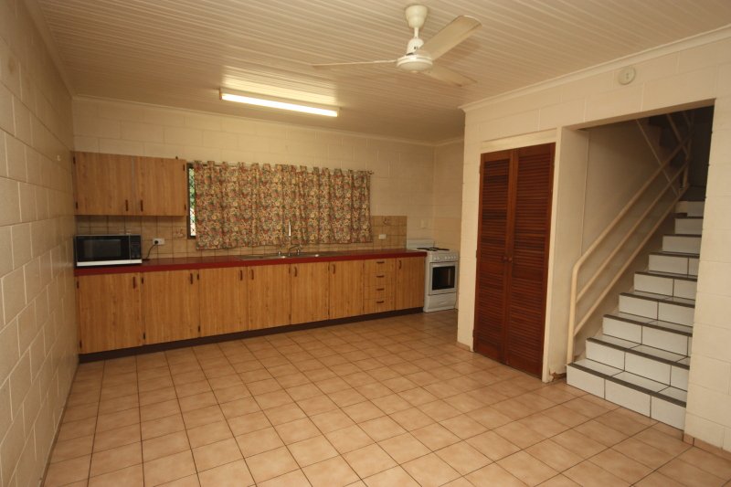 Photo - 5/37-39 Chippendale Street, Ayr QLD 4807 - Image 6