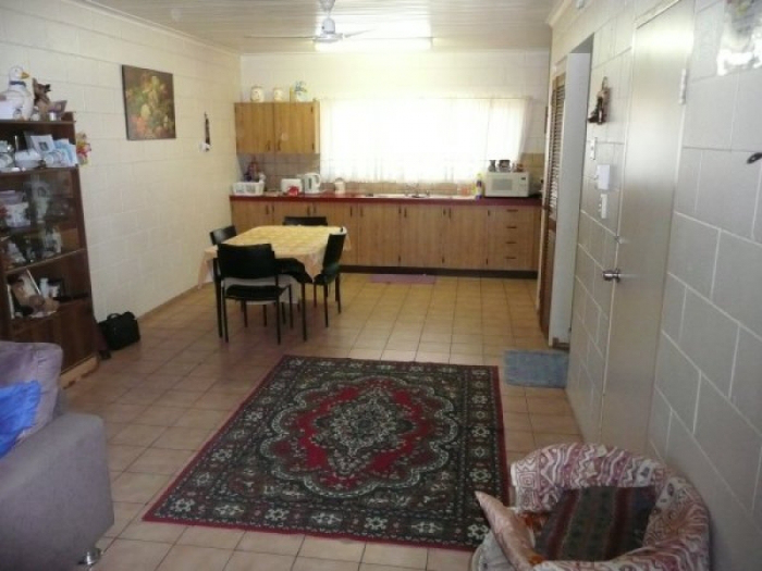 3-bedroom unit at 5 37-39 Chippendale Street, Ayr QLD 4807, , Queensland