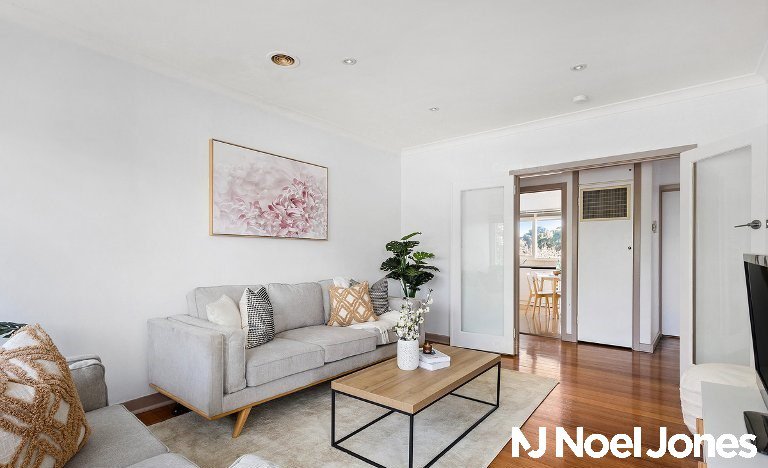 Photo - 5/37 Narrak Road, Balwyn VIC 3103 - Image 3