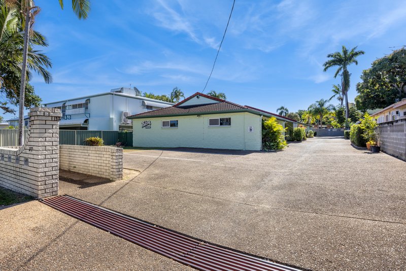 Photo - 5/37 Ralston Street, West End QLD 4810 - Image 9