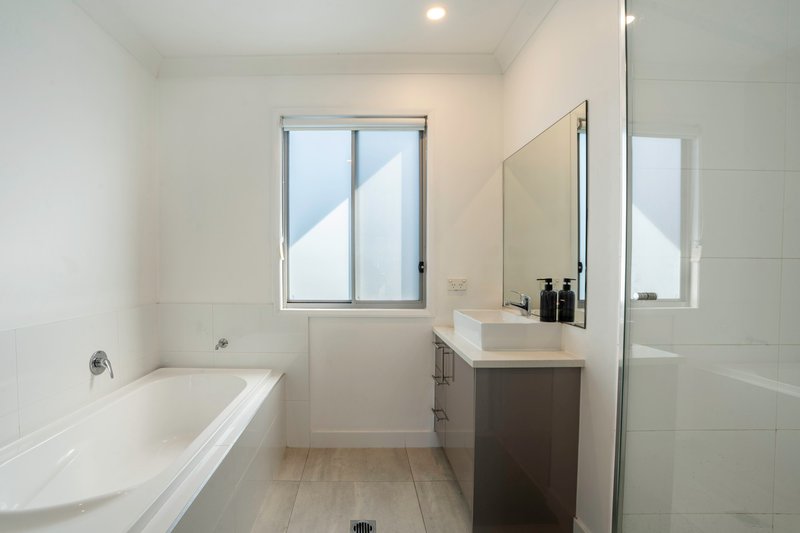 Photo - 53/70 Willow Road, Redbank Plains QLD 4301 - Image 9