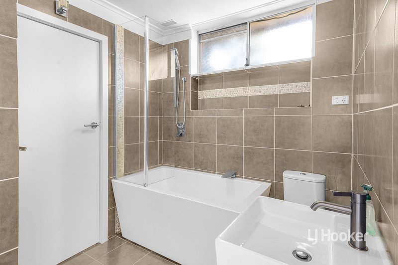 Photo - 5/38 Hampton Parade, West Footscray VIC 3012 - Image 10