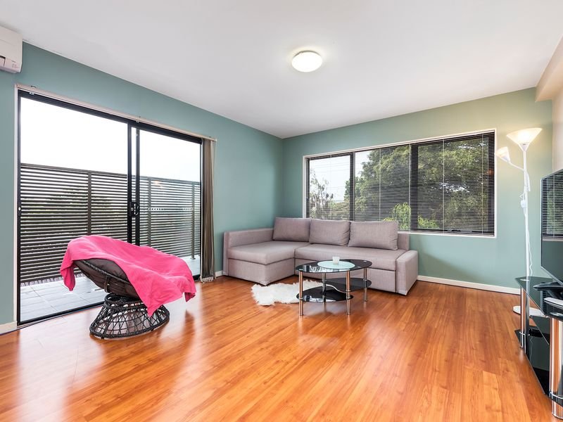 Photo - 5/38 King Street, Dandenong VIC 3175 - Image 3