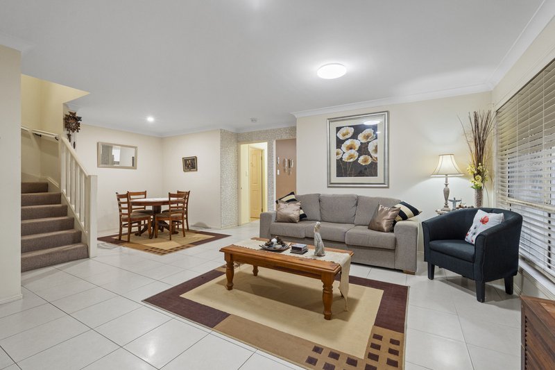 Photo - 53/8 Luke Close, Sunnybank Hills QLD 4109 - Image 3