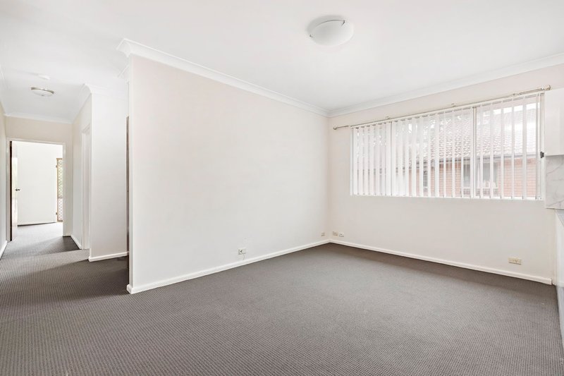 Photo - 5/38 The Crescent, Homebush NSW 2140 - Image 2