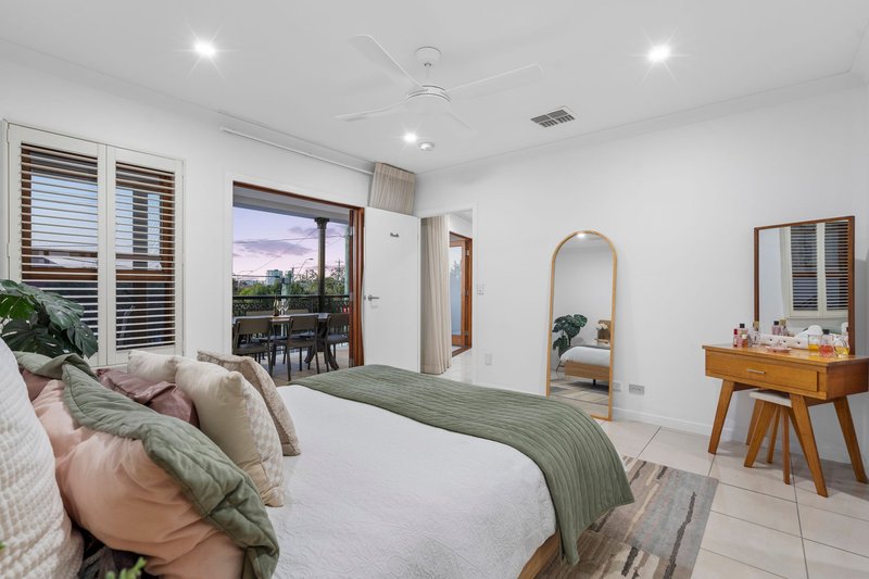 Photo - 5/389 Annerley Road, Annerley QLD 4103 - Image 8