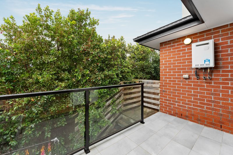 Photo - 5/39 Ferntree Gully Road, Oakleigh VIC 3166 - Image 6