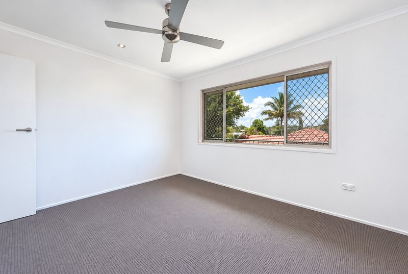 Photo - 5/39 Middle Street, Labrador QLD 4215 - Image 11