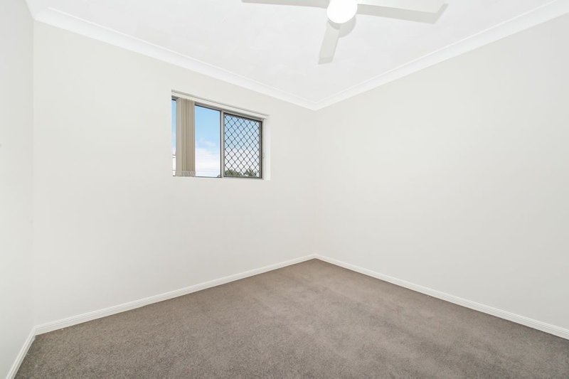 Photo - 5/39 Nieppe Street, Kedron QLD 4031 - Image 8