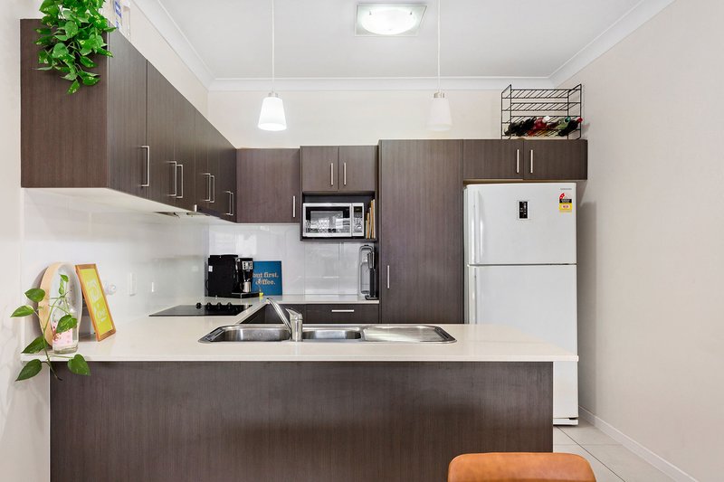 Photo - 5/39 Theodore Street, Stafford QLD 4053 - Image 4