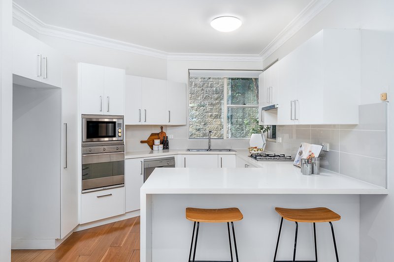 Photo - 5/393 Alfred Street North, Neutral Bay NSW 2089 - Image 4