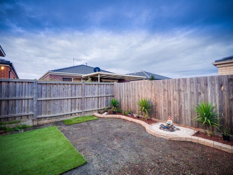 Photo - 53A Emperor Parade, Tarneit VIC 3029 - Image 13