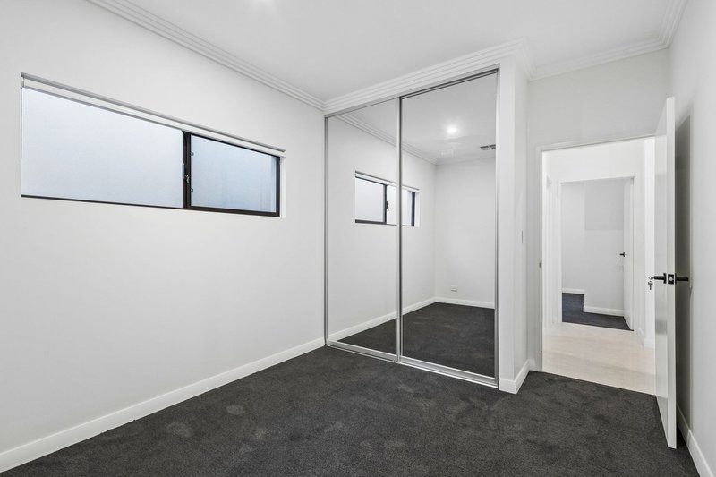 Photo - 53B Bungaree Road, Wilson WA 6107 - Image 21