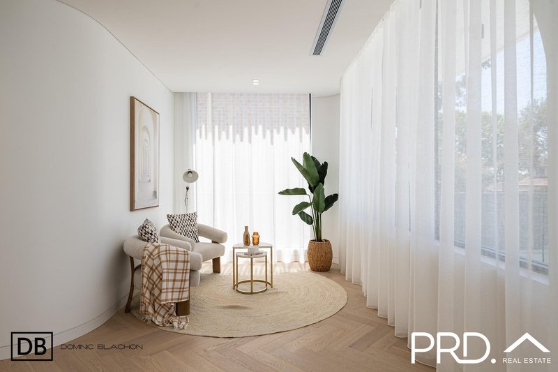 Photo - 53b Victor Avenue, Picnic Point NSW 2213 - Image 3