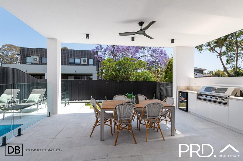 Photo - 53b Victor Avenue, Picnic Point NSW 2213 - Image 17