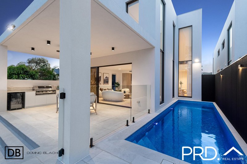 Photo - 53b Victor Avenue, Picnic Point NSW 2213 - Image 18