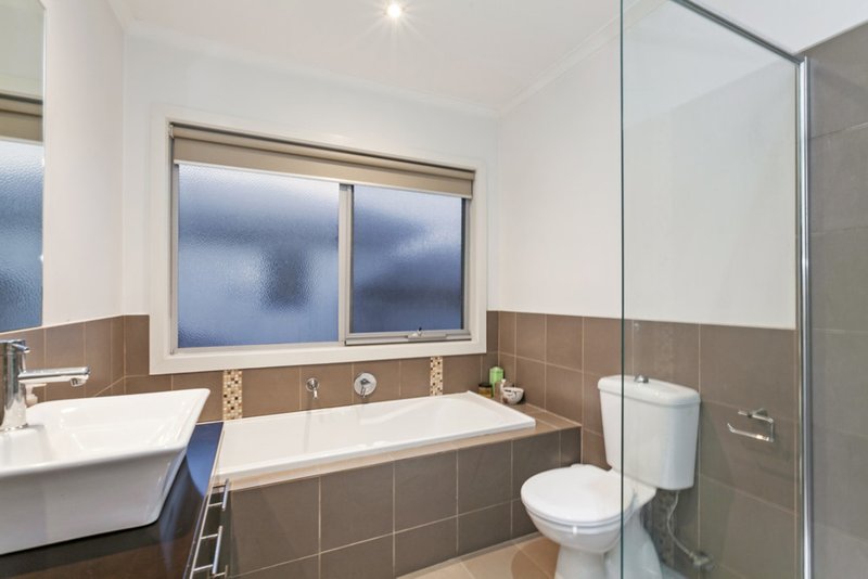 Photo - 53C Miranda Road, Reservoir VIC 3073 - Image 6