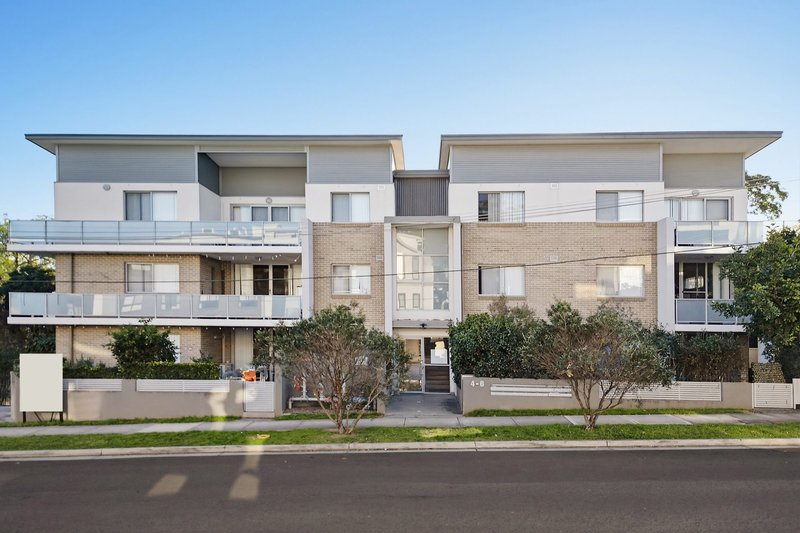 Photo - 5/4-6 Burbang Crescent, Rydalmere NSW 2116 - Image 1