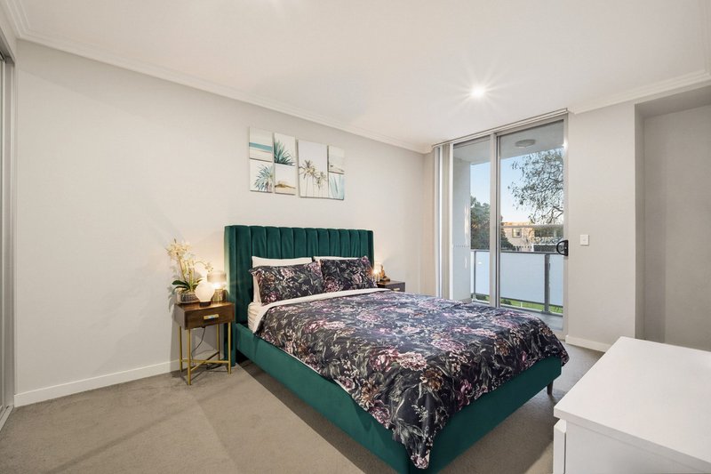 Photo - 5/4-6 Burbang Crescent, Rydalmere NSW 2116 - Image 7