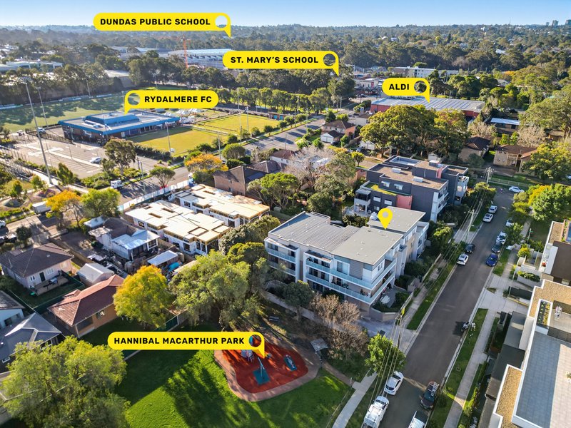 Photo - 5/4-6 Burbang Crescent, Rydalmere NSW 2116 - Image 11