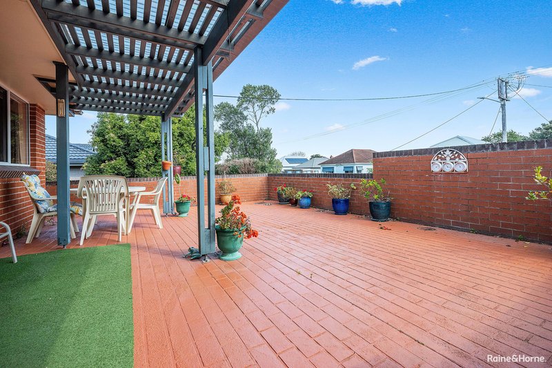 Photo - 5/4-6 Robb Street, Belmont NSW 2280 - Image 12