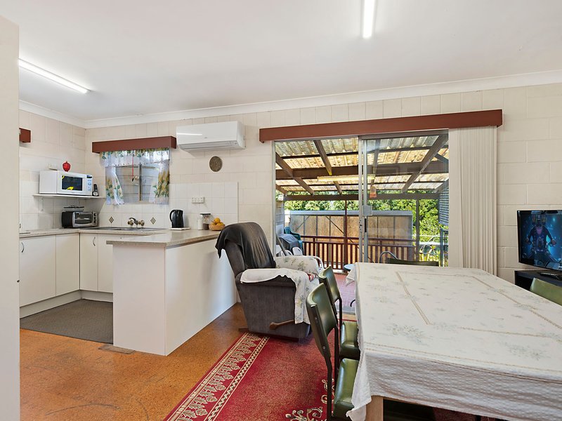 Photo - 54-62 Upper Rosemount Road, Rosemount QLD 4560 - Image 9