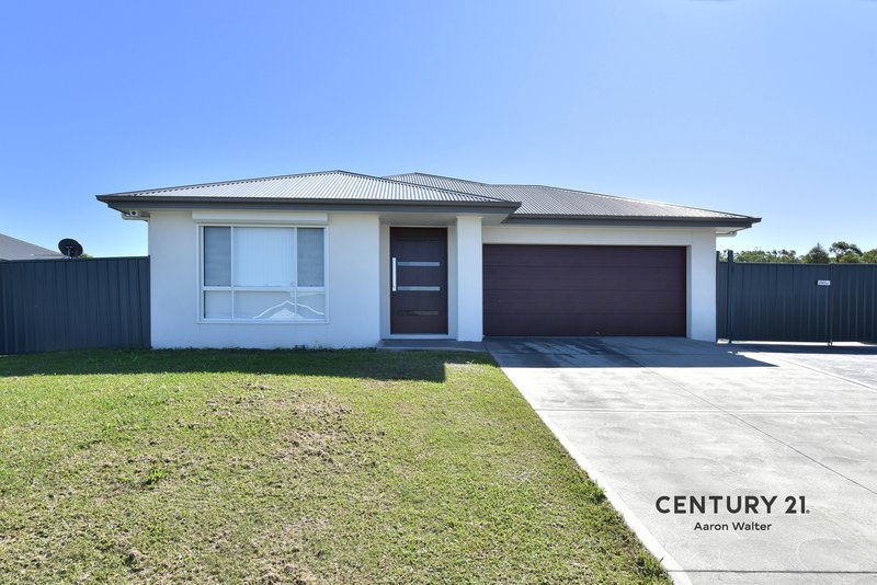 54 Abbey Circuit, Weston NSW 2326