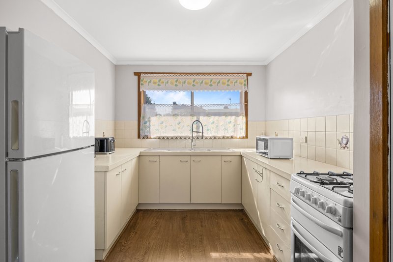 Photo - 5/4 Alfred Street, Sebastopol VIC 3356 - Image 9