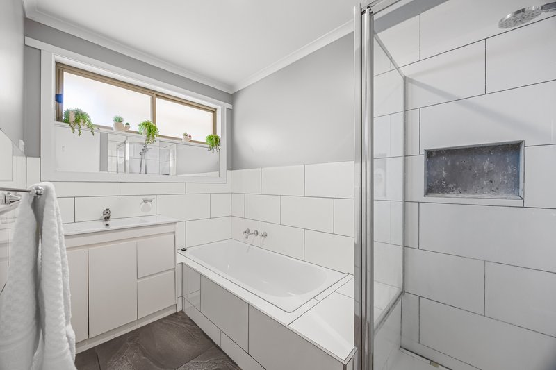 Photo - 5/4 Alfred Street, Sebastopol VIC 3356 - Image 12