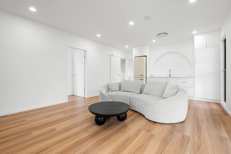Photo - 54 Algoori Street, Morningside QLD 4170 - Image 8
