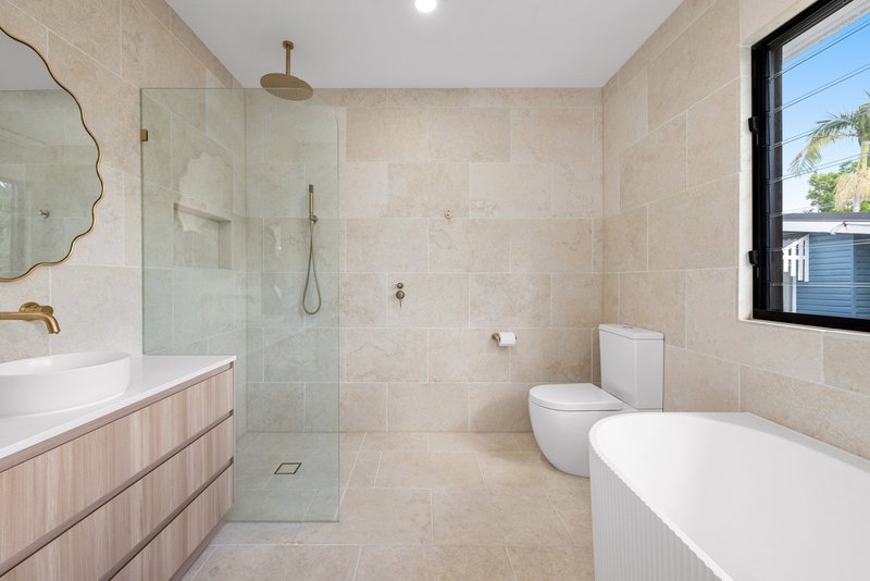 Photo - 54 Algoori Street, Morningside QLD 4170 - Image 13