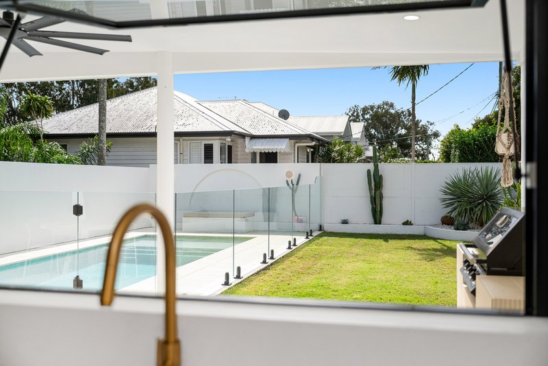 Photo - 54 Algoori Street, Morningside QLD 4170 - Image 22