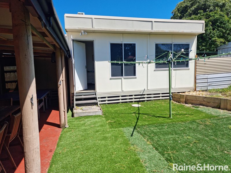 Photo - 54 Allambi Avenue, Rosebud West VIC 3940 - Image 11