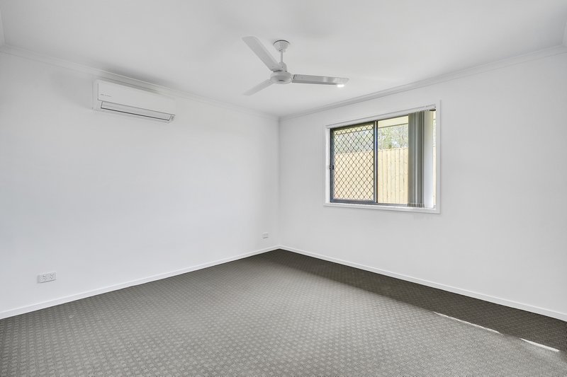 Photo - 54 Almandin Street, Logan Reserve QLD 4133 - Image 7