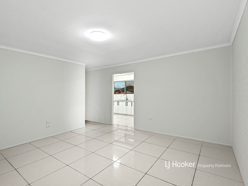 Photo - 54 Altandi Street, Sunnybank QLD 4109 - Image 23