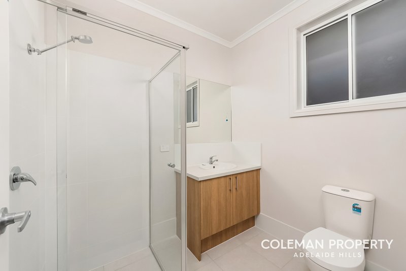 Photo - 54 Amblemead Drive, Mount Barker SA 5251 - Image 6