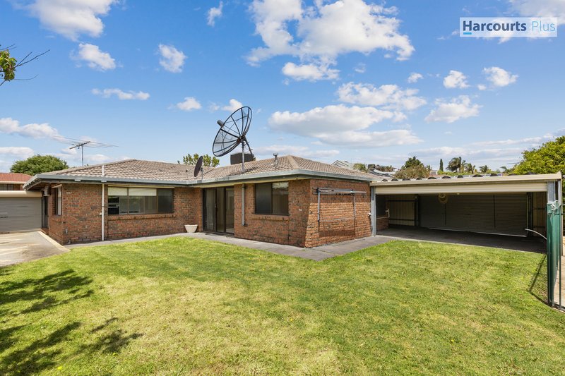 Photo - 54 Antonia Circuit, Hallett Cove SA 5158 - Image 13