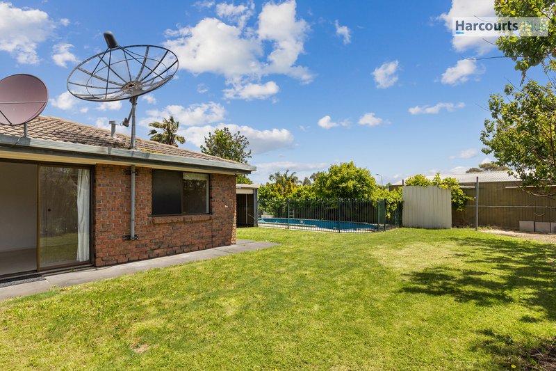 Photo - 54 Antonia Circuit, Hallett Cove SA 5158 - Image 14