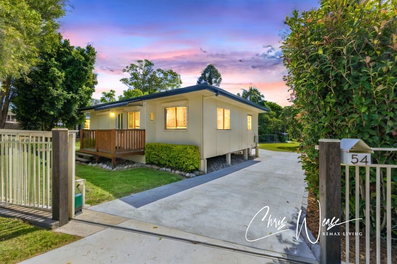 Photo - 54 Archer Street, Woodford QLD 4514 - Image 2