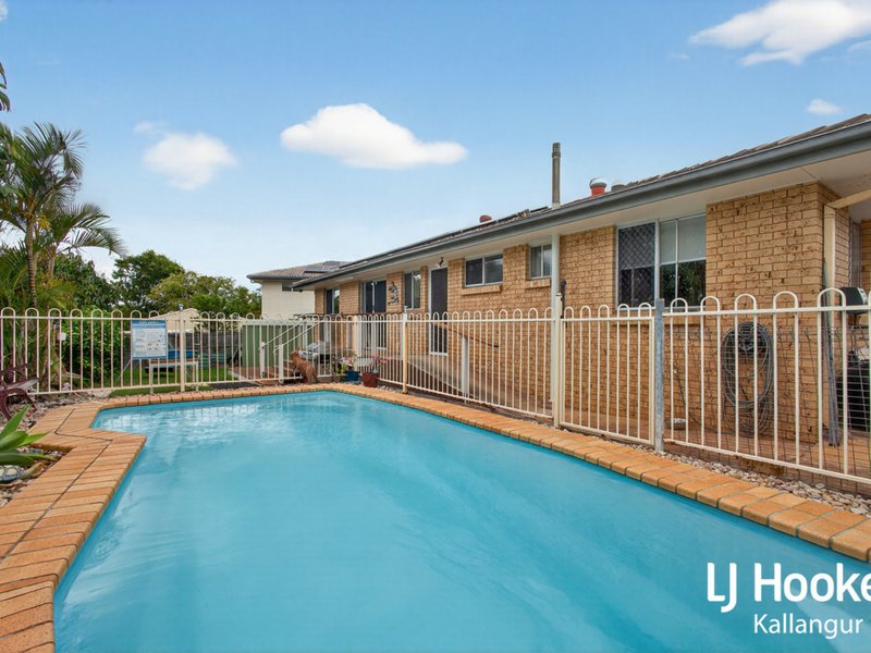 Photo - 54 Arrakune Crescent, Kallangur QLD 4503 - Image 12