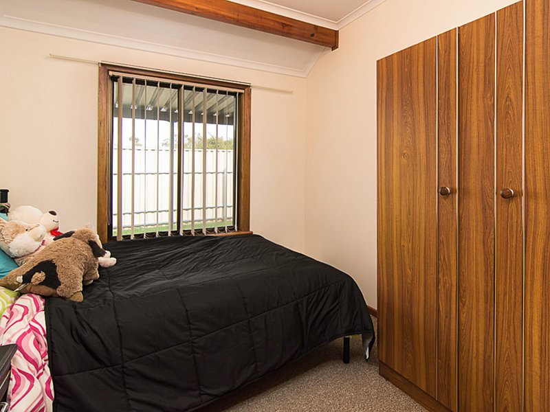 Photo - 54 Ashbourne Road, Strathalbyn SA 5255 - Image 7